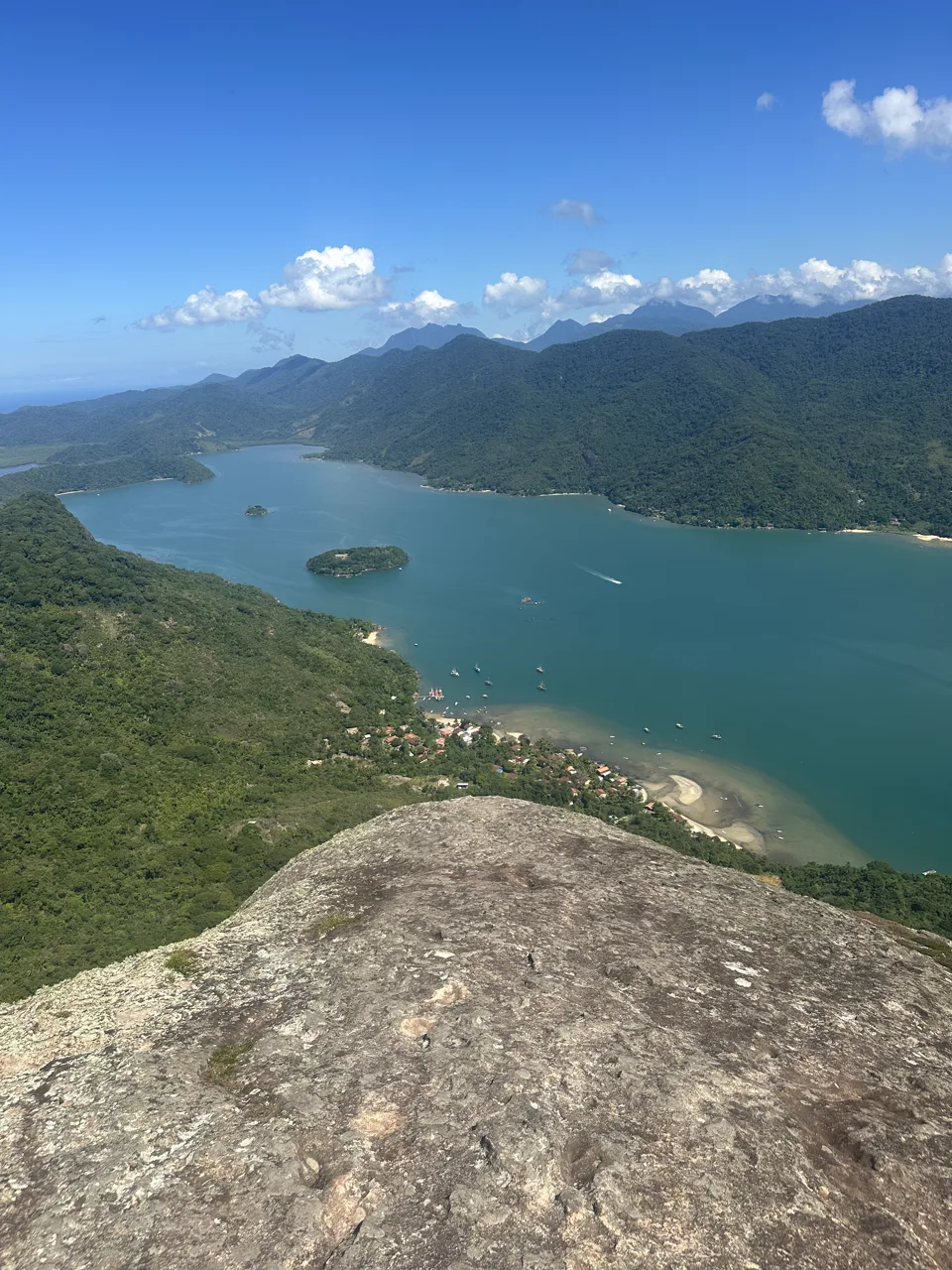 Saco do Mamanguá — Costa Verde, destino das expedições do Albatroz saindo de Paraty